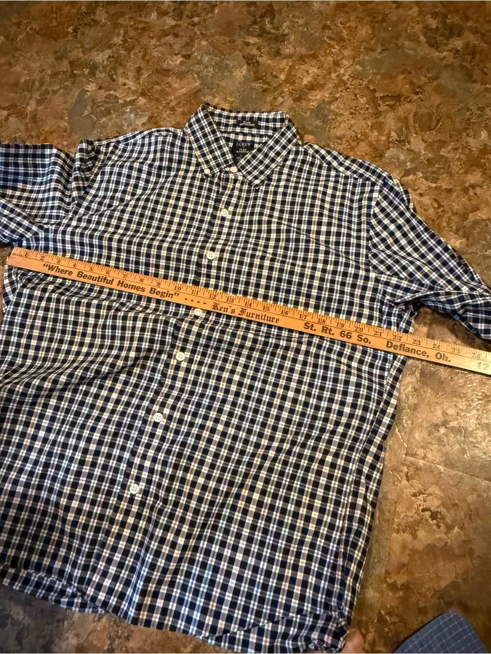 J. Crew Navy and White Check Button-Down Shirt Men's Size Large Slim Untucked